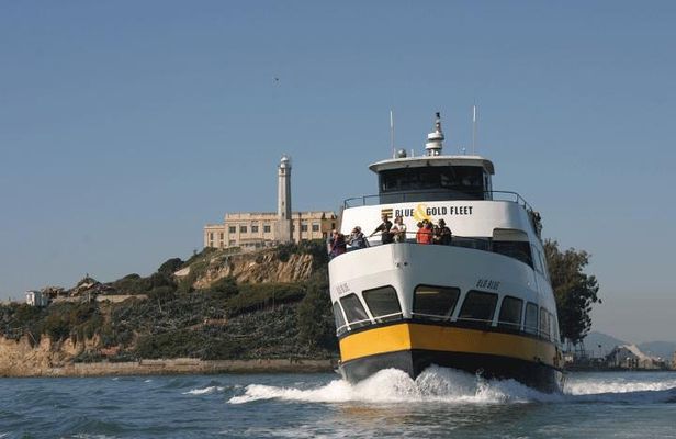 Escape from the Rock! Cruise around Alcatraz
