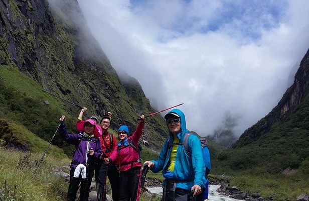12 days A Perfect hiking tour to Annapurna Base Camp via Ghorepani and Poon Hill