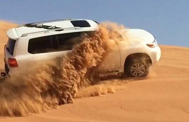 Desert Safari Dubai With 30 Minutes Quad Bike (ATV)