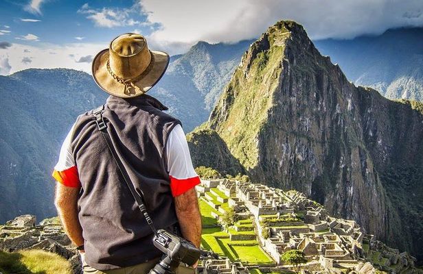 From Cusco: Machu Picchu by Car 2 days 1 night