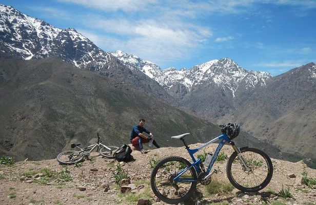 Biking day trip Atlas Mountains