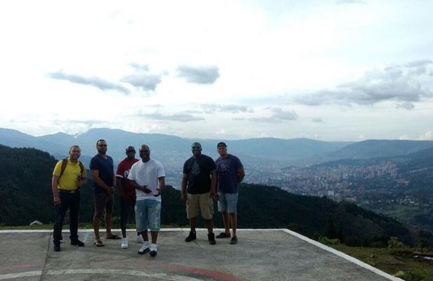 Best Full Day Private Medellin City Tour and Botero´s Plaza