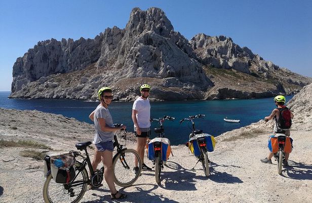 Electric Bike Tour to the Calanques from Marseille