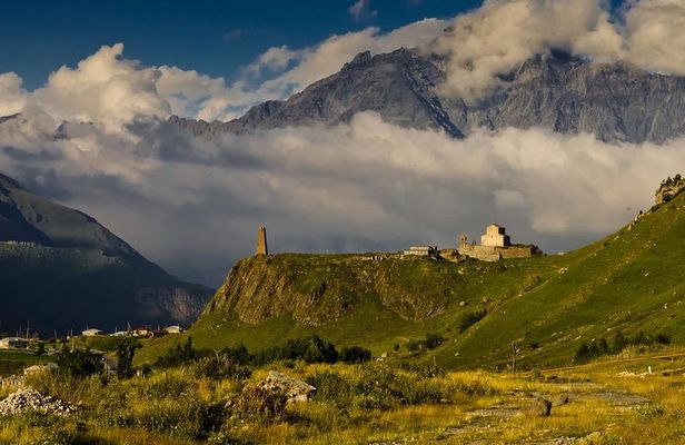 A 6-Day Private Expedition into Rich Heritage