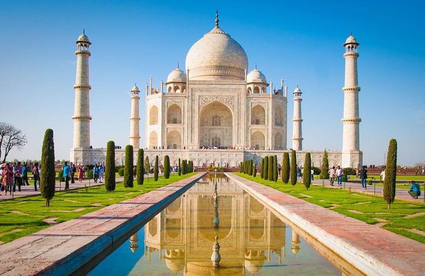 Agra Private Day Tour With Taj Mahal , Agra Fort and Fatehpur Sikri