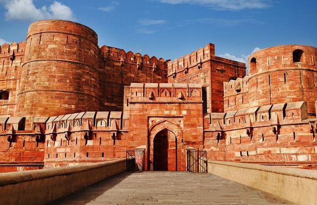 Private Tour:Day Trip to Taj Mahal & Agra Fort from New Delhi