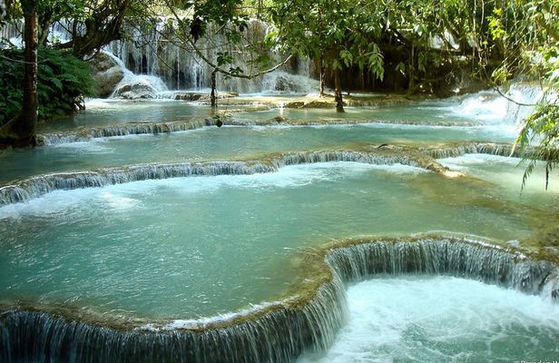 Private Tour Explore Local Market & Kuang Si Waterfall