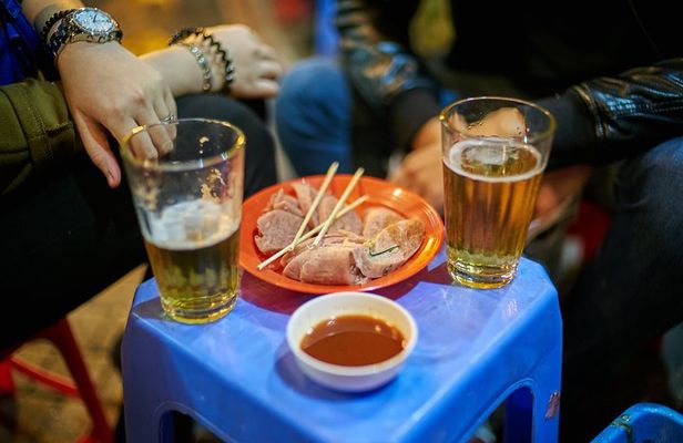 Hanoi Half-Day Street Food Walking Tour and Cultural Experience