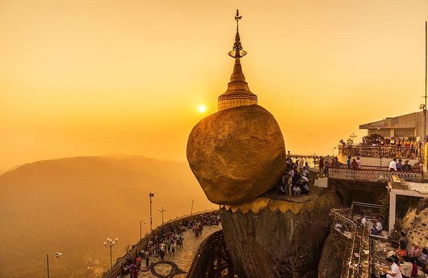 An Ancient Wonder of Kyaikhtiyo Pagoda 2D1N Tour (The Golden Rock)