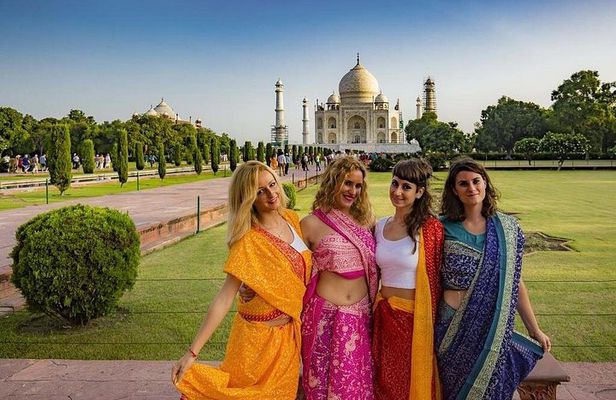 Agra Tour With Taj Mahal, Agra Fort & Mehtab Bagh by Tuk tuk