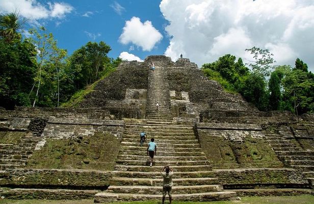 Lamanai Day Trip from San Ignacio