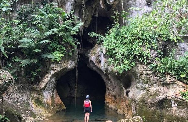 Actun Tunichil Muknal tour from Belize City