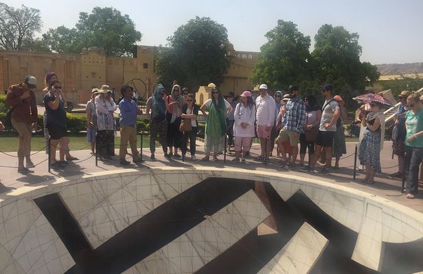 Four-Day Private Luxurious Golden Triangle Tour to Agra & Jaipur