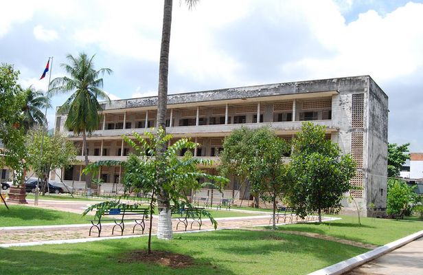 Phnom Penh 2-Day Tour
