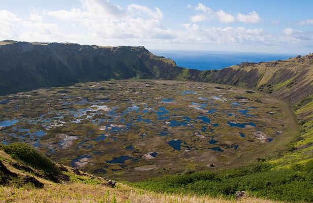 Orongo, Ahu Vinapu and Rano Kau Half Day Tour
