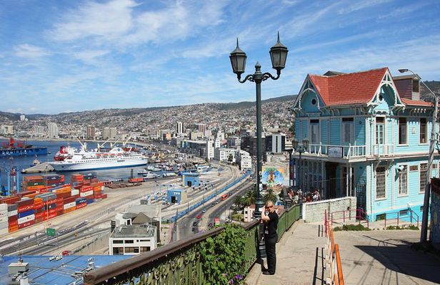 Santiago Super Saver: 2-Day Santiago Sightseeing plus Viña del Mar & Valparaiso