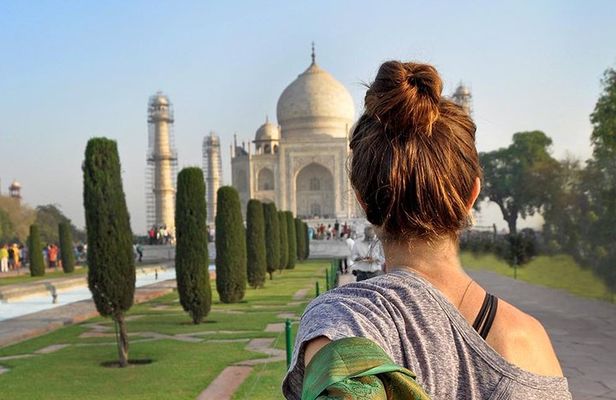 Agra Overnight Tour Package From Delhi