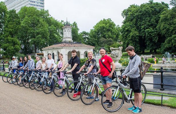 The "Big Six" of London and a Pub - 5.5 Hour Tour