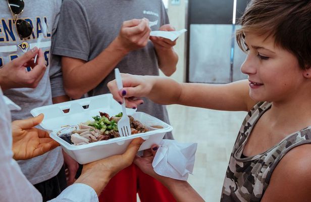 Food Walking Tour of Montreal's Chinatown