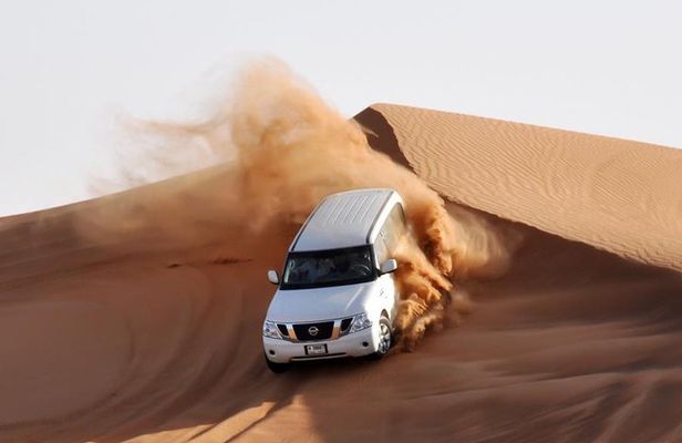 Dubai Premium Red Dunes Safari,Camel Ride&5* BBQ at Oasis Camp