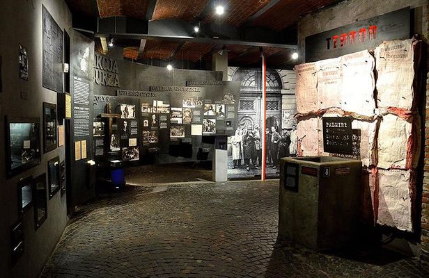 Warsaw Uprising Museum (1944) + POLIN Museum: PRIVATE TOUR /inc. Pick-up/