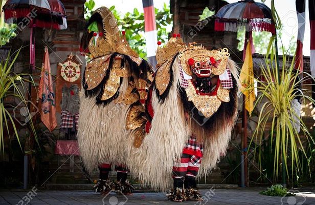 Bali Traditional Dance, Waterfall and Hindu temple with lunch