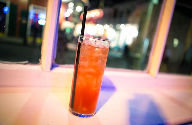 New Orleans Cocktail History Walking Tour in the French Quarter