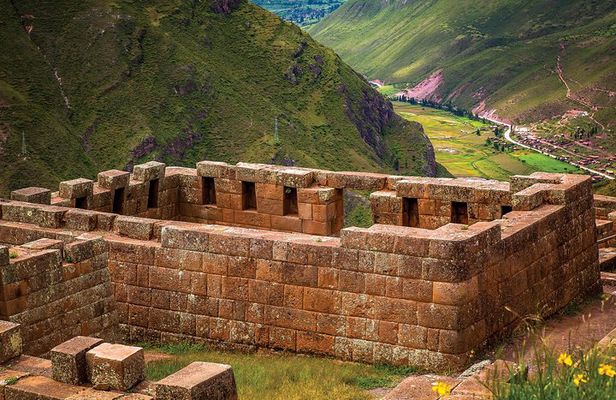 Full-Day Tour in the Sacred Valley with Lunch