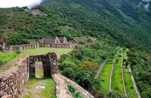 Choquequirao Trekking in 5 days
