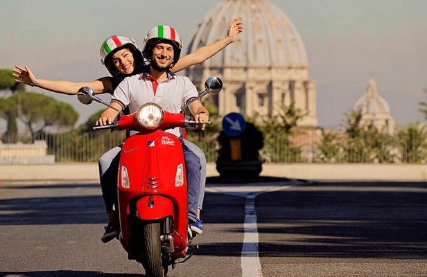 Rome on Wheels: Experience the City with a Vespa Tour