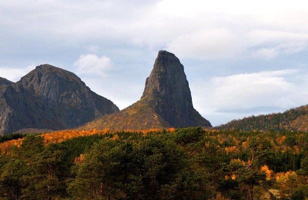 Hamaroyskaftet, Guided Climb in Northern Norway