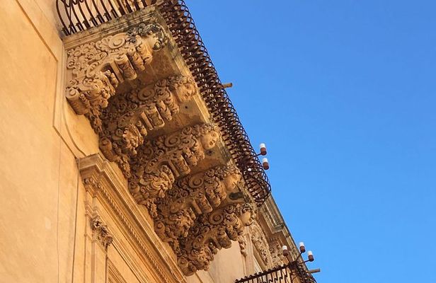Syracuse, Ortygia, Noto small group Tour from Catania with lunch