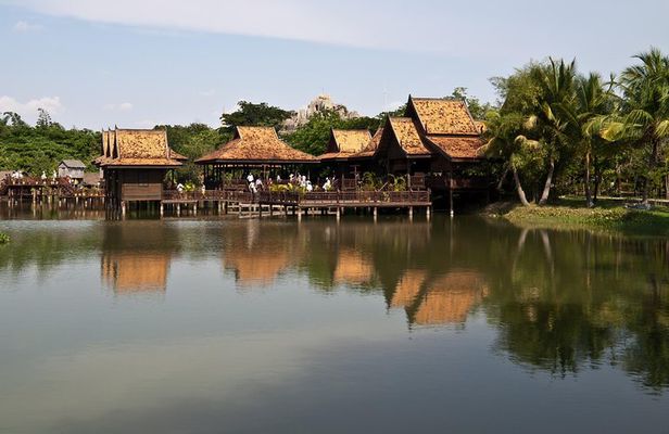 4-Day Cambodia Highlights Tour from Phnom Penh with Angkor Wat