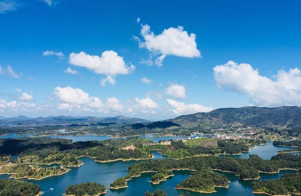 Tour Guatapé