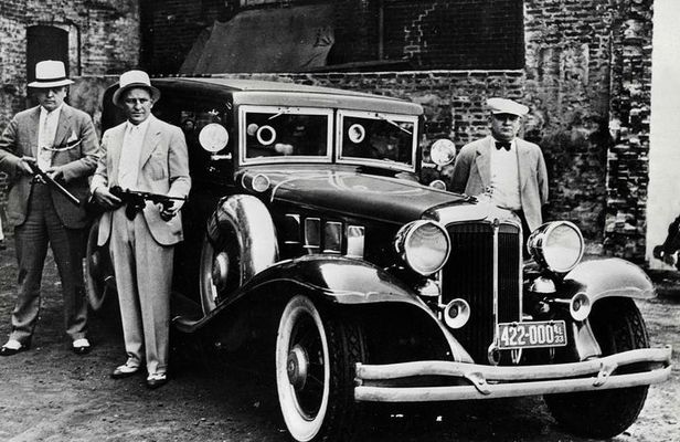 Little Italy Prohibition Pub Crawl