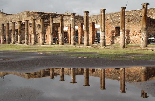 Pompeii walking tour