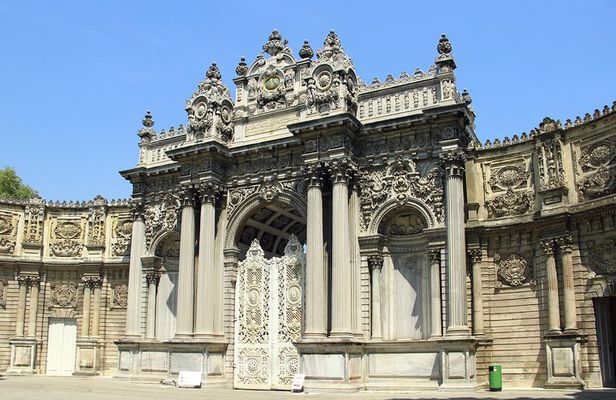 Full-Day Istanbul Tour with Bosphorus Sightseeing Cruise