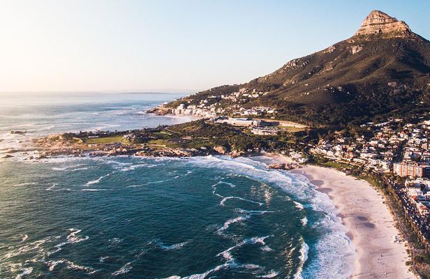 Camps Bay and Hout Bay Helicopter Tour from Cape Town