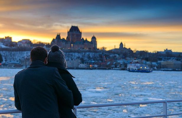 Shore Excursion: Private Walking Tour with Funicular Included
