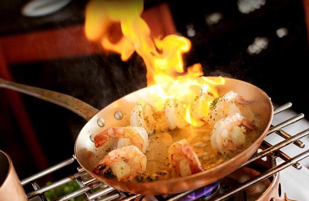 Evening Gourmet Tour 5 Course Dinner - History and Food in Old Quebec City