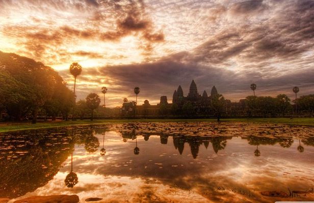 Three-day tour Discovering Siem Reap highlight ,Beng Mealea and Floating Village