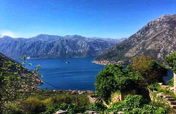 Cycling and hiking short tour through the bay of Kotor