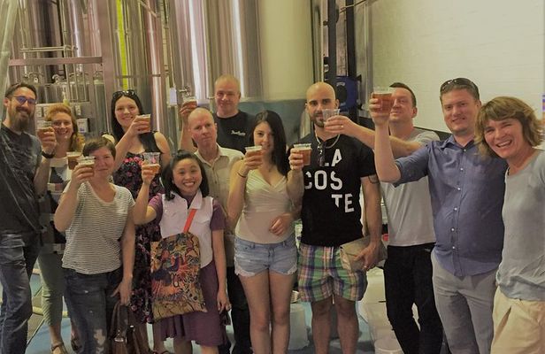CanBEERa Explorer: Capital Brewery Full-Day Tour