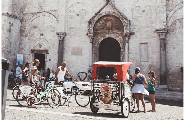 Bari Rickshaw Tour with Museum Visits