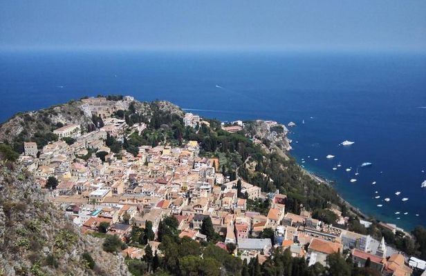 Taormina, Castelmola, Giardini Naxos, Isolabella (max 10 pax)