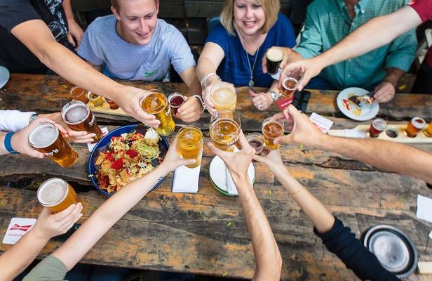Old Town Toronto Food & History Walk with Market Tastings