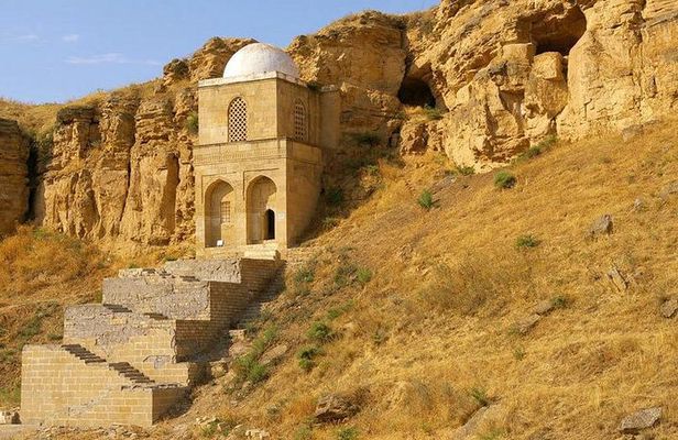 Baku to Shamakhi and Lahij Tour