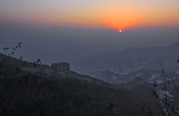 Sunrise on MuTianYu GreatWall Trip Taxi English Cab Driver-TR APP