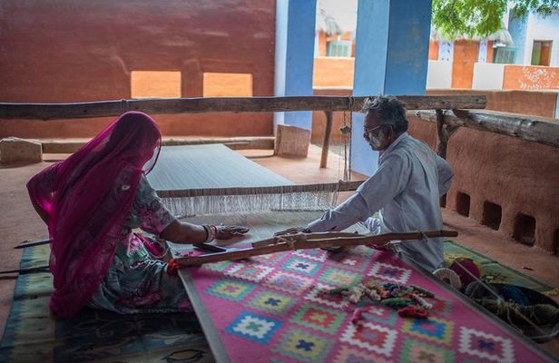 Traditional Art and craft tour