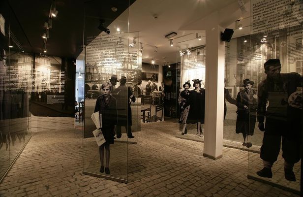 Schindler's Factory Guided Tour in Krakow & skip the line ticket